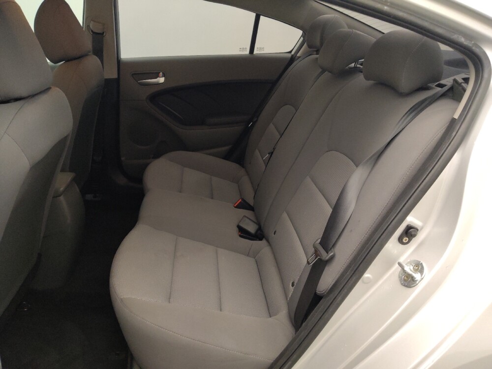 2017 Kia Forte in Houston, TX 77074 - 18075129 18