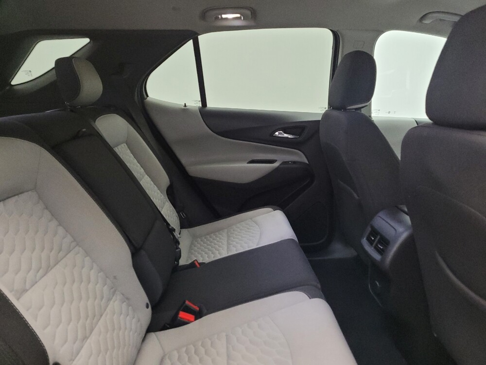 2018 Chevrolet Equinox in Fairfield, OH 45014 - 18075140 19