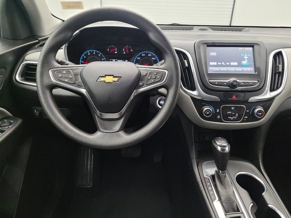 2018 Chevrolet Equinox in Fairfield, OH 45014 - 18075140 22