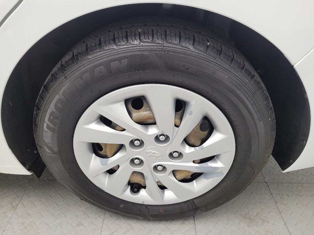 2020 Hyundai Elantra in Fairfield, OH 45014 - 18075142 31