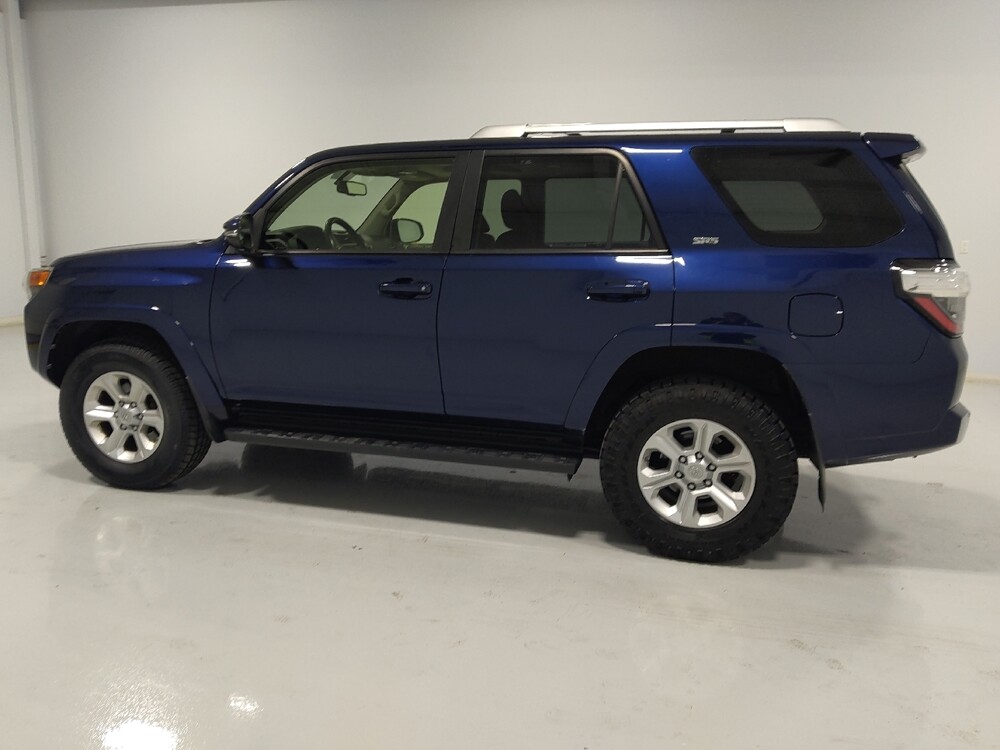 2018 Toyota 4Runner in Columbus, OH 43228 - 18075145 3