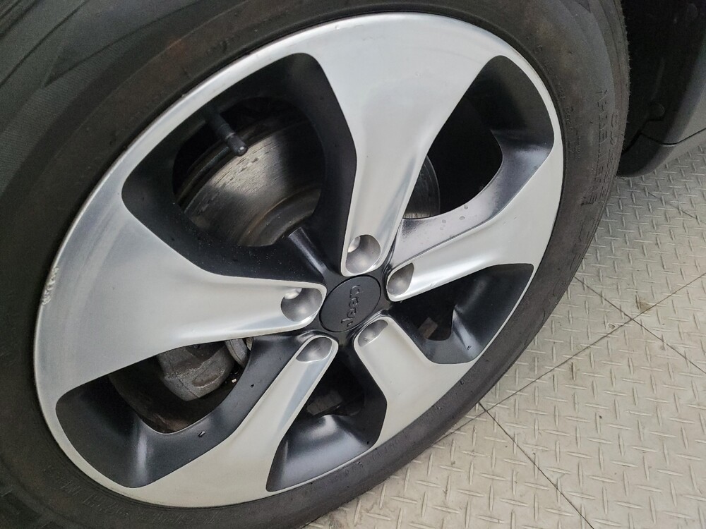 2019 Jeep Compass in Pittsburgh, PA 15236 - 18075153 31