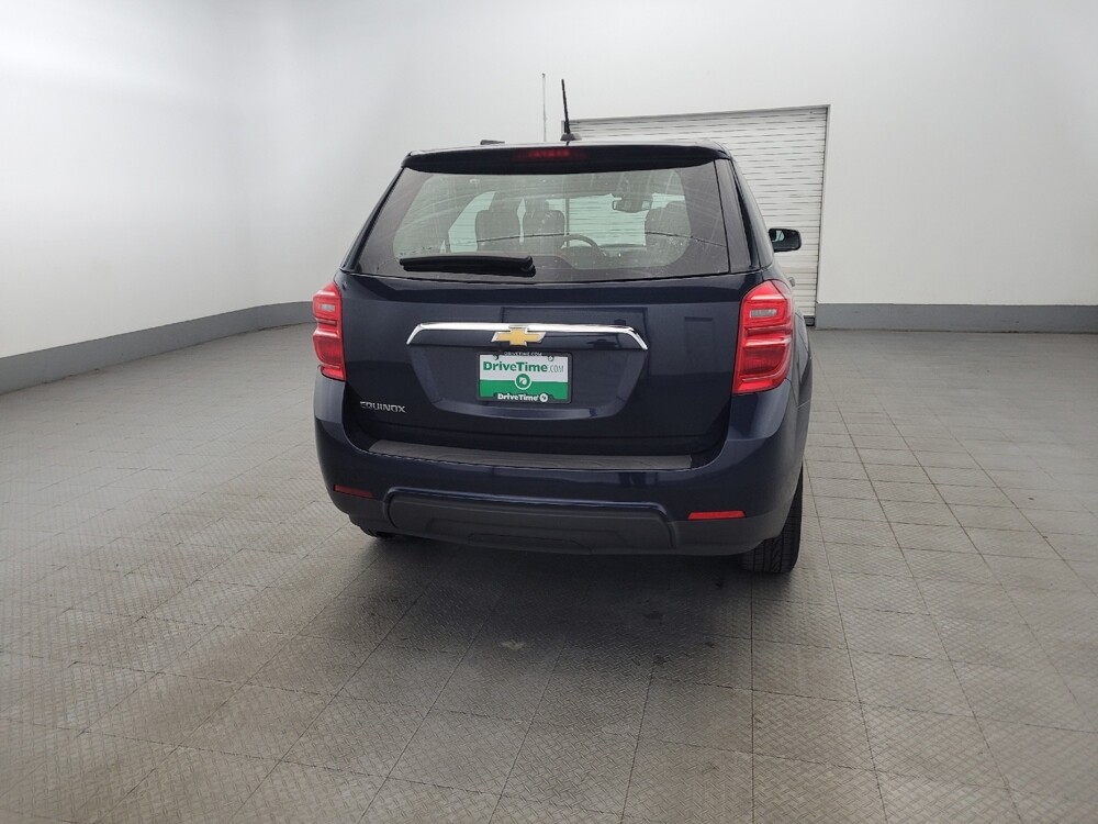 2017 Chevrolet Equinox in Pittsburgh, PA 15237 - 18075162 7