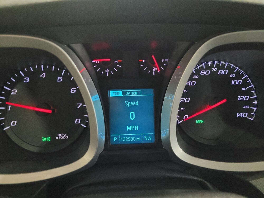 2017 Chevrolet Equinox in Pittsburgh, PA 15237 - 18075162 23