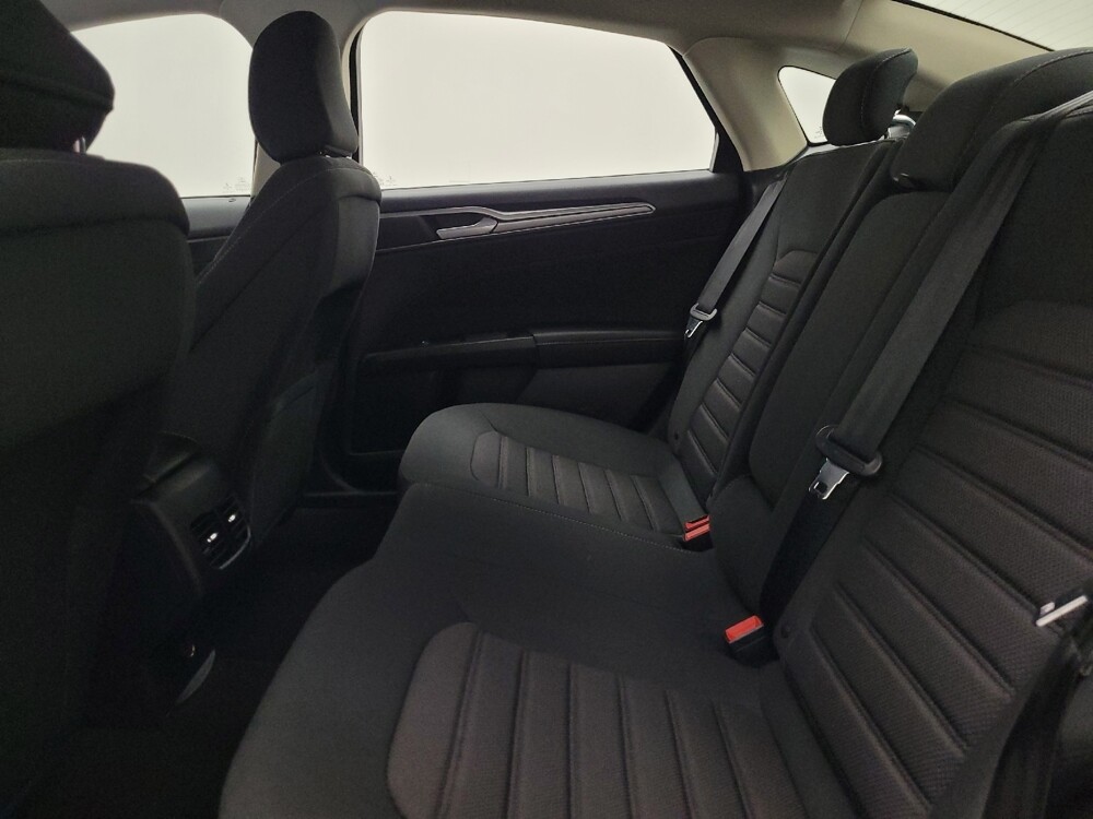 2020 Ford Fusion in Lombard, IL 60148 - 18075171 18