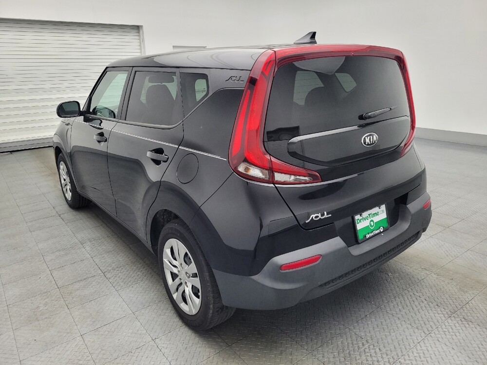 2020 Kia Soul in Macon, GA 31210 - 18075179 5