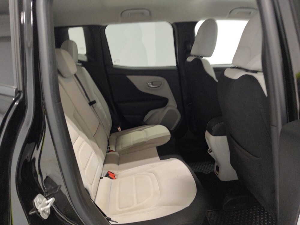 2022 Jeep Renegade in Columbus, OH 43228 - 18075190 19