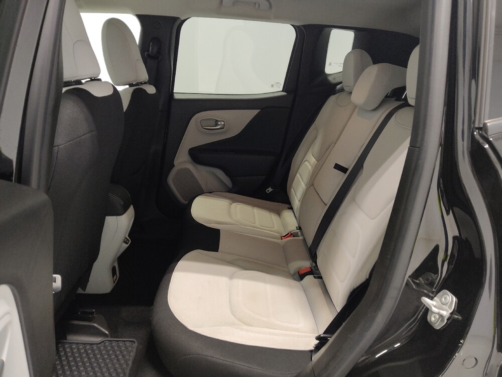 2022 Jeep Renegade in Columbus, OH 43228 - 18075190 18