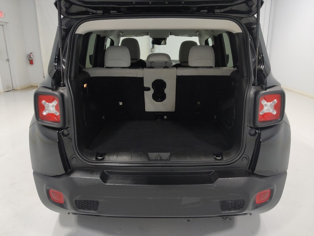 2022 Jeep Renegade in Columbus, OH 43228 - 18075190 29