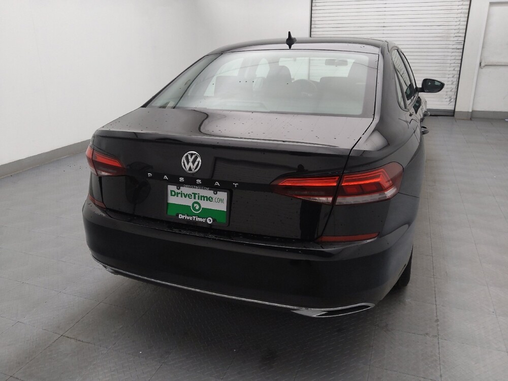 2021 Volkswagen Passat in Greenville, SC 29607 - 18075226 7