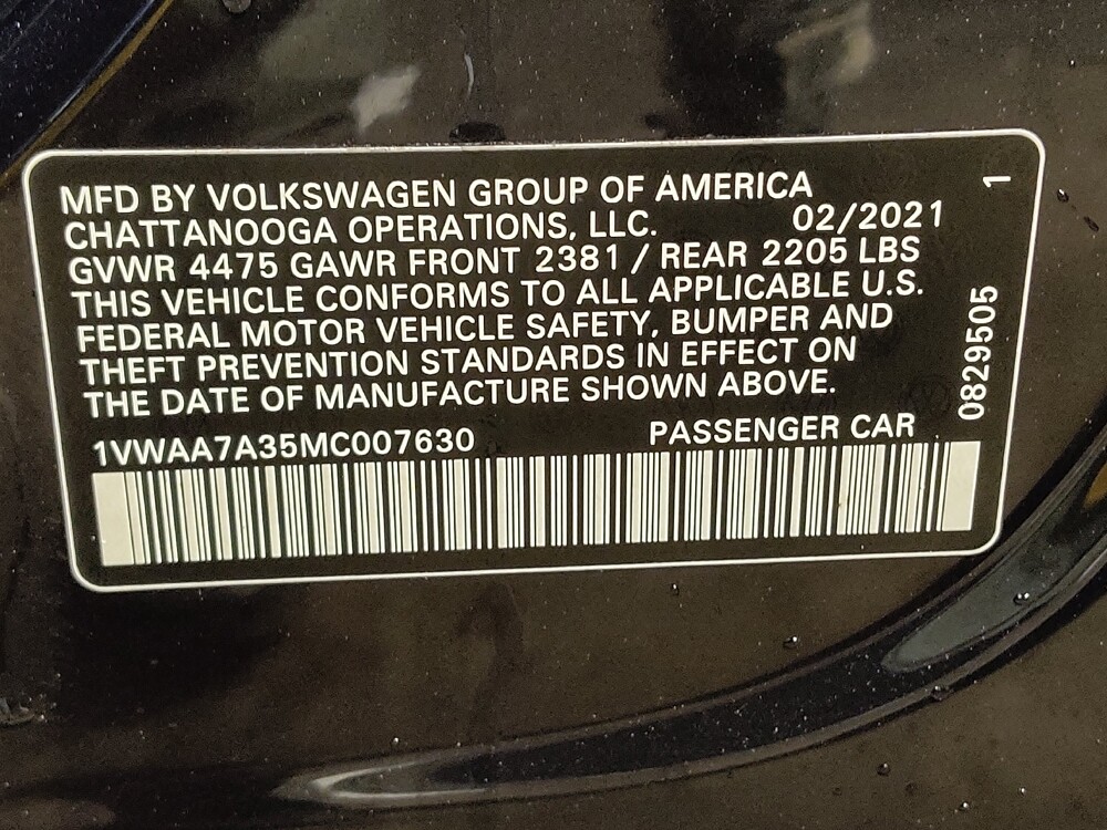 2021 Volkswagen Passat in Greenville, SC 29607 - 18075226 33