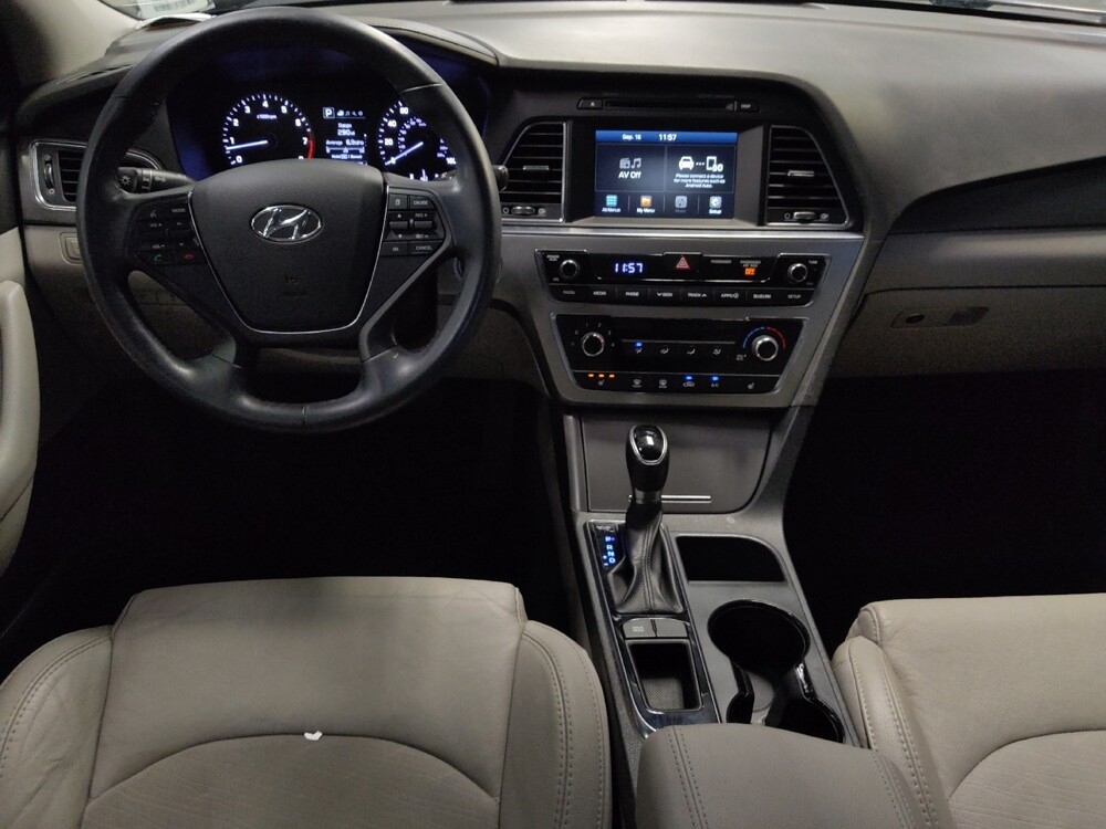 2016 Hyundai Sonata in Bradenton, FL 34207 - 18075230 22