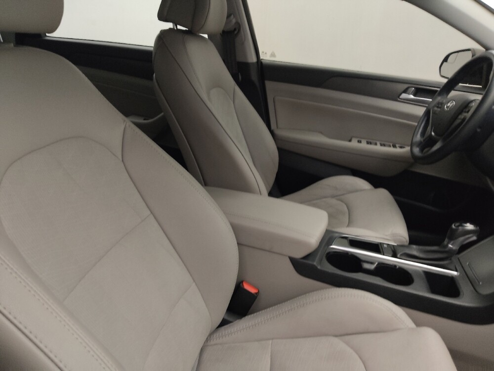 2016 Hyundai Sonata in Bradenton, FL 34207 - 18075230 21