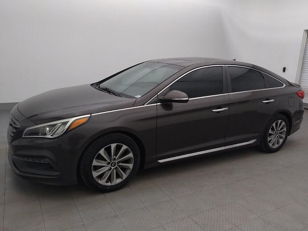 2016 Hyundai Sonata in Bradenton, FL 34207 - 18075230 2