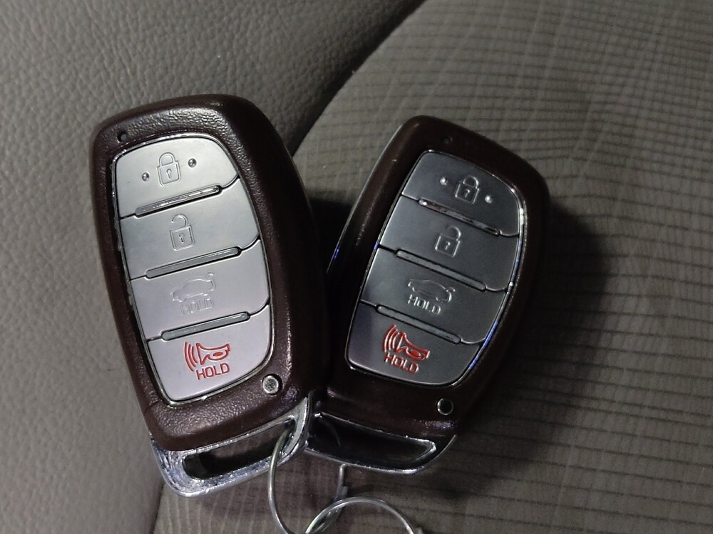 2016 Hyundai Sonata in Bradenton, FL 34207 - 18075230 32