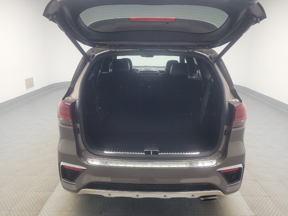 2019 Kia Sorento in Highland, IN 46322 - 18075233 29