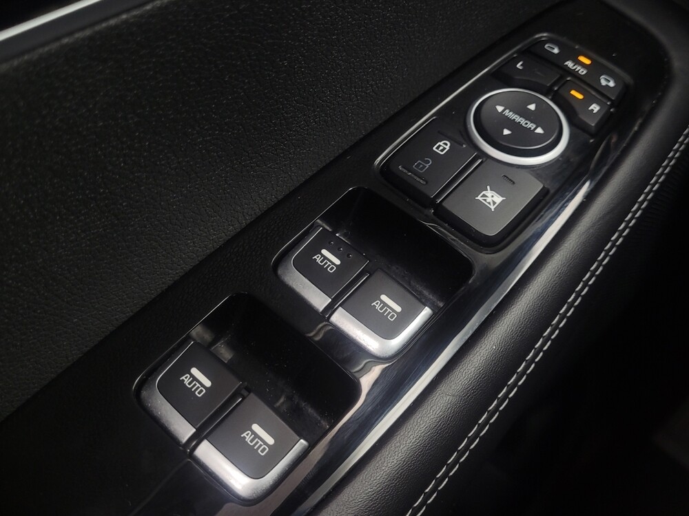 2019 Kia Sorento in Highland, IN 46322 - 18075233 27