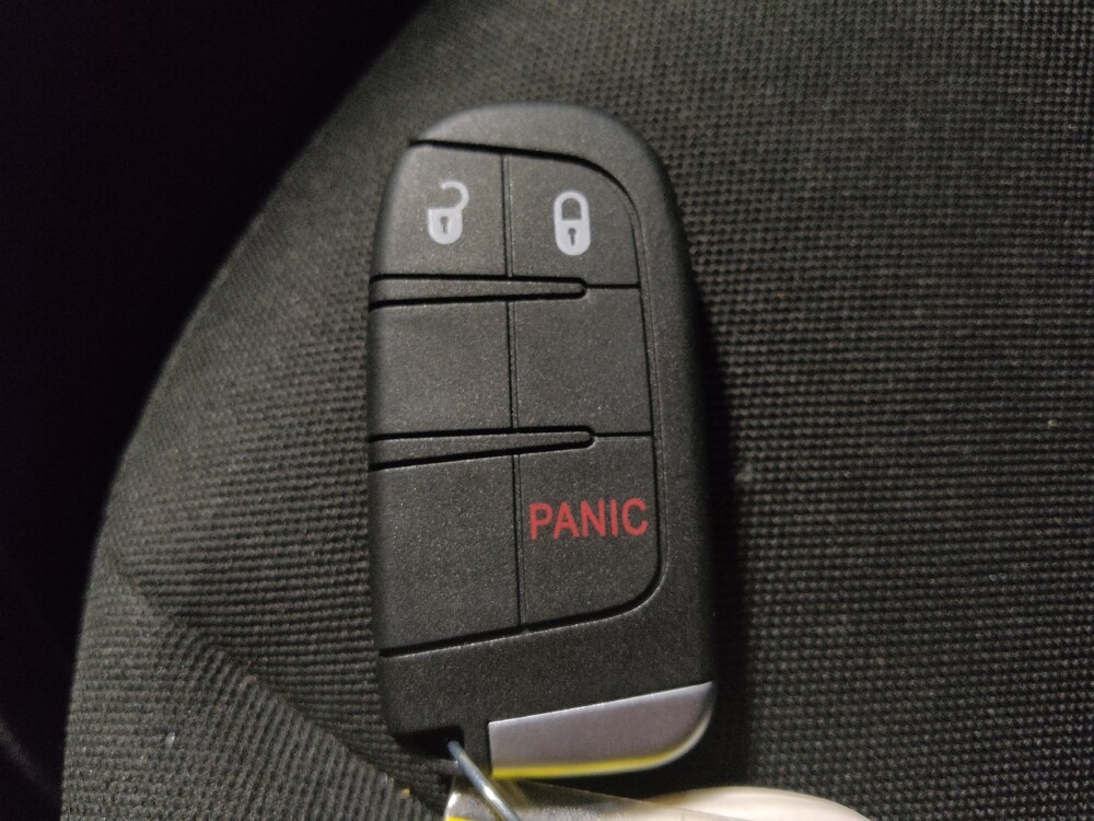 2020 Jeep Renegade in Fort Worth, TX 76116 - 18075249 32