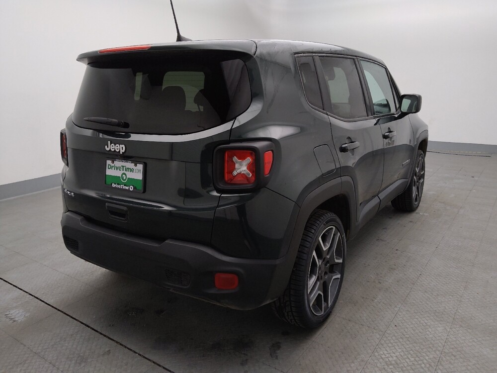 2021 Jeep Renegade in Wichita, KS 67207 - 18075270 9