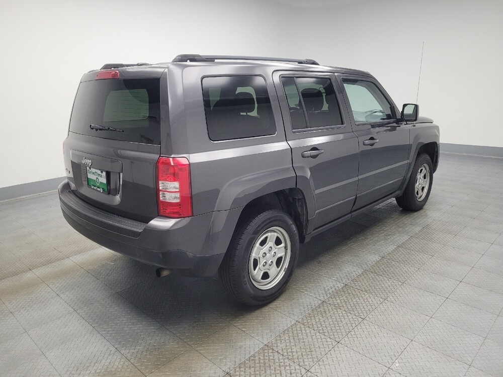 2016 Jeep Patriot in Indianapolis, IN 46222 - 18075271 10