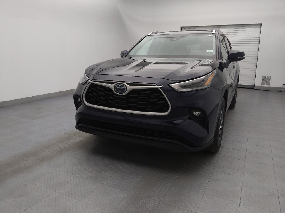 2021 Toyota Highlander in Greensboro, NC 27407 - 18075272 15