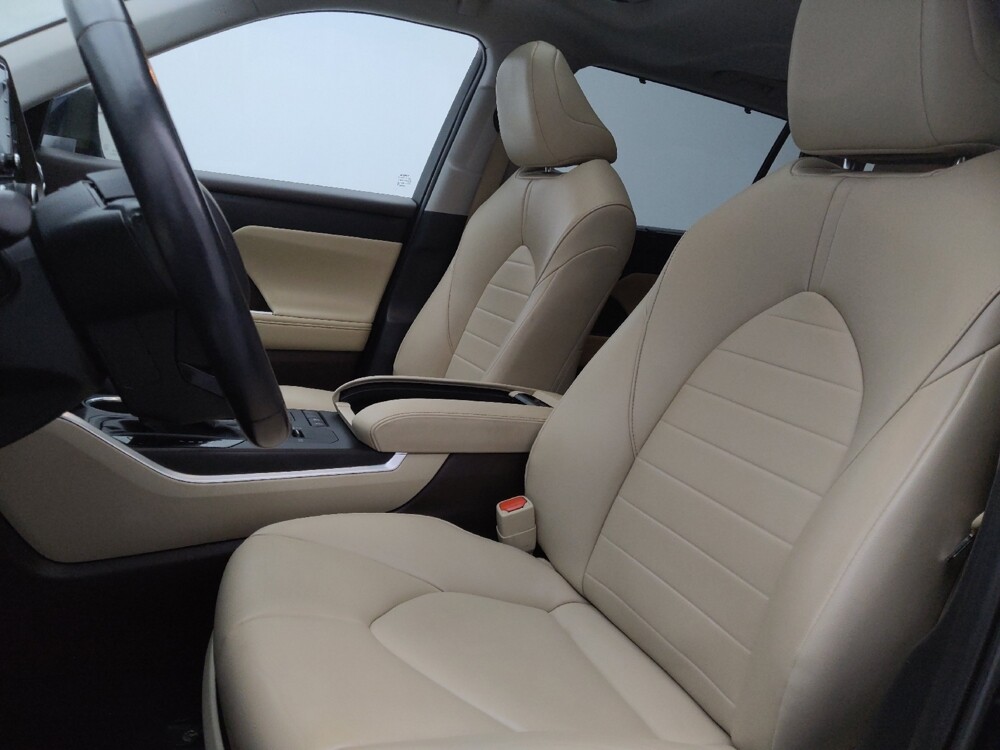 2021 Toyota Highlander in Greensboro, NC 27407 - 18075272 17