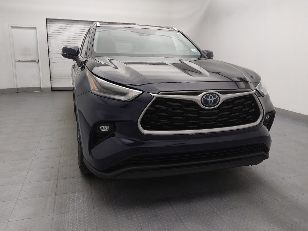 2021 Toyota Highlander in Greensboro, NC 27407 - 18075272 14