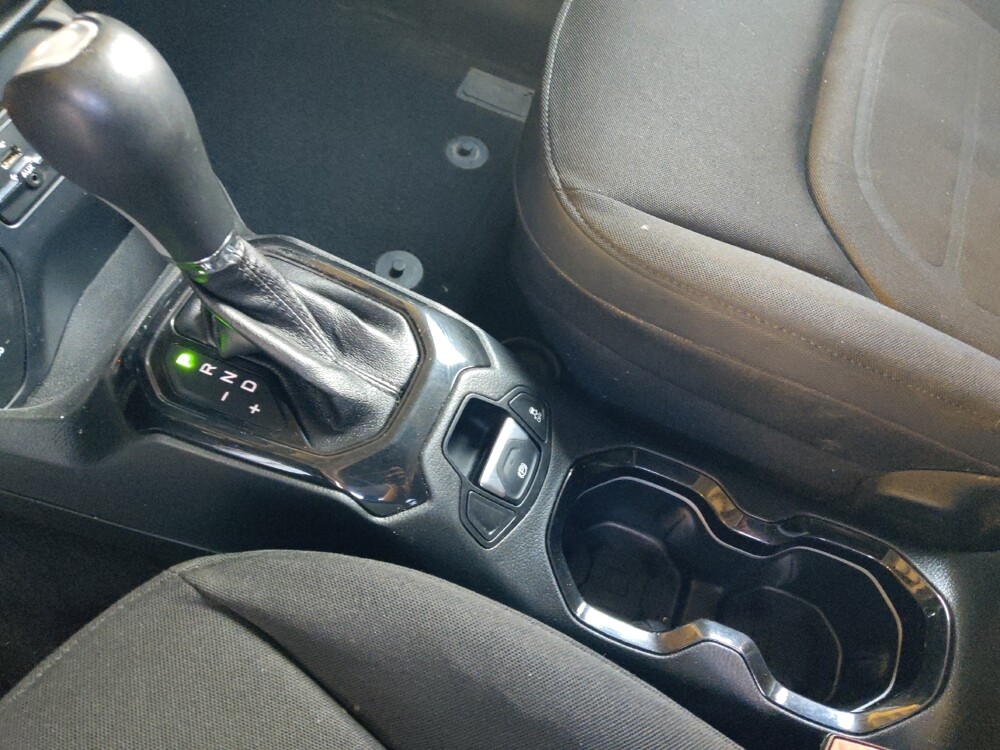 2016 Jeep Renegade in Baton Rouge, LA 70816 - 18075276 26