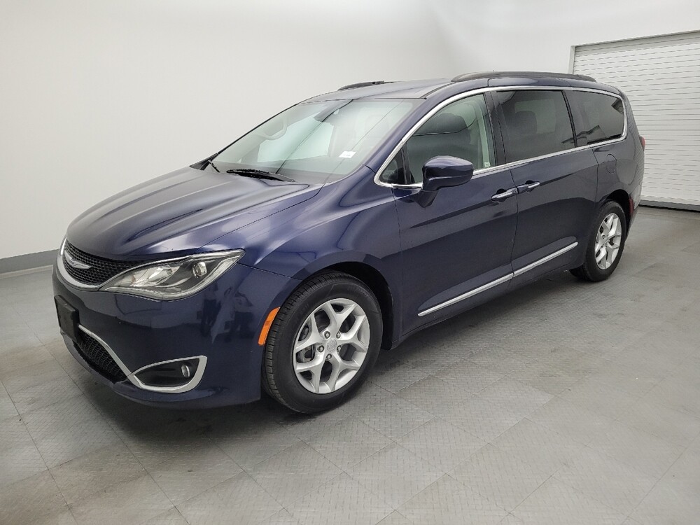 2017 Chrysler Pacifica in Fairfield, OH 45014 - 18075281 2