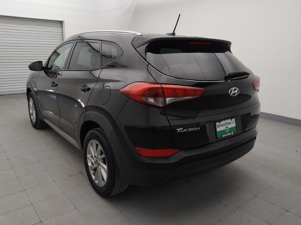 2017 Hyundai Tucson in Baton Rouge, LA 70816 - 18075311 5