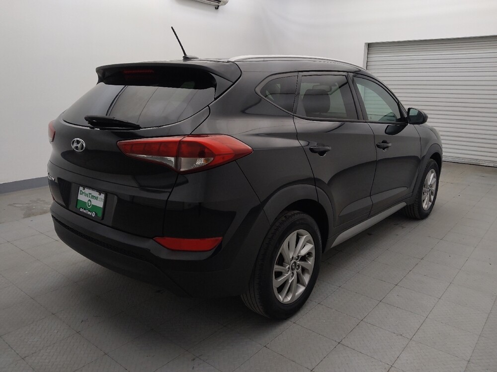 2017 Hyundai Tucson in Baton Rouge, LA 70816 - 18075311 9