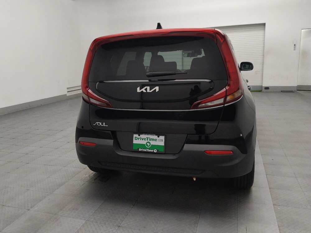 2022 Kia Soul in Conyers, GA 30094 - 18075315 7