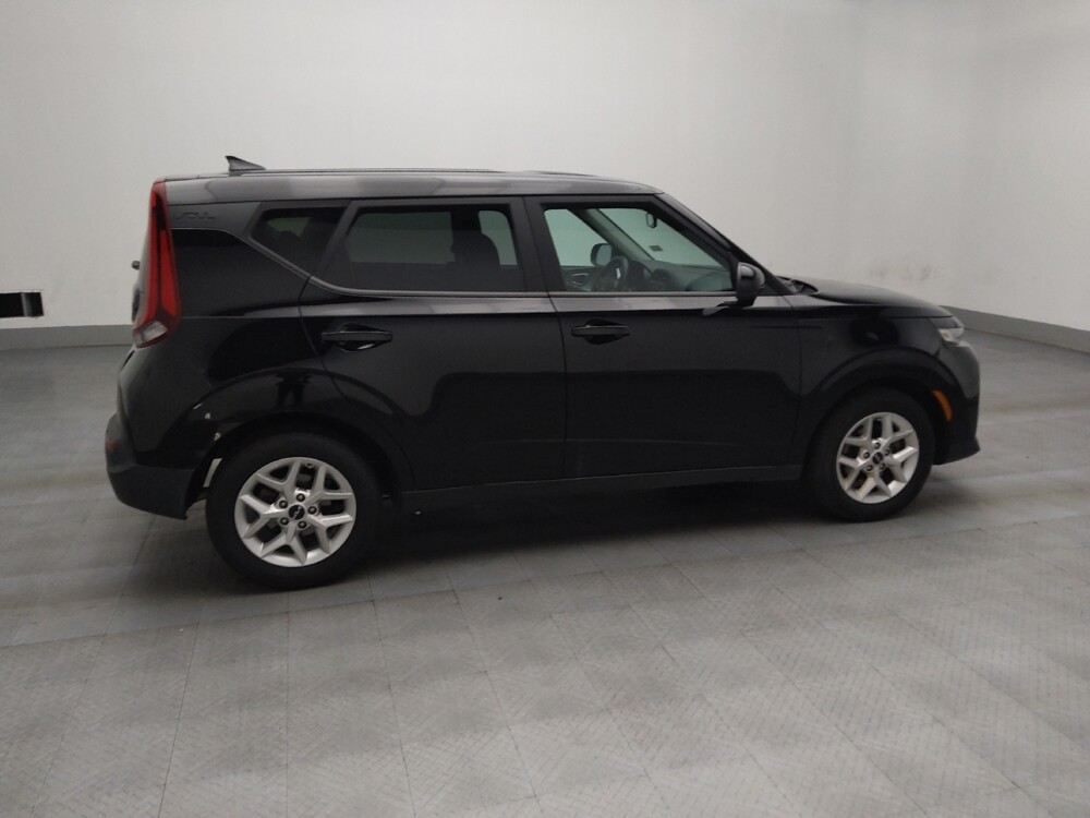 2022 Kia Soul in Conyers, GA 30094 - 18075315 10