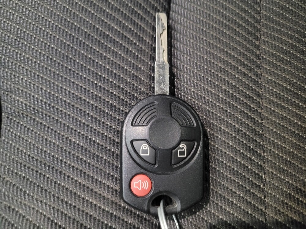 2015 Ford Escape in El Cajon, CA 92020 - 18075322 32