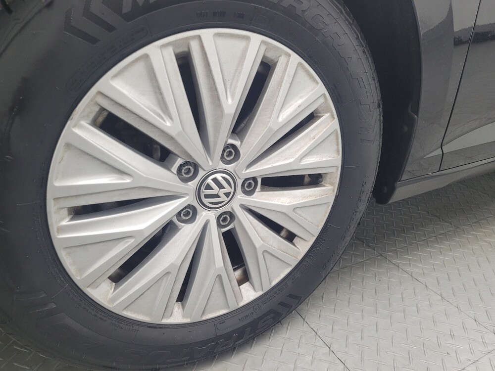 2019 Volkswagen Jetta in Orlando, FL 32808 - 18075335 31