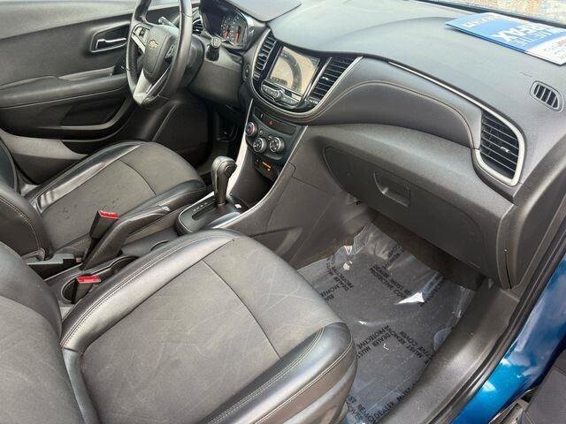 2019 Chevrolet Trax in Mesa, AZ 85212 - 18075345 63