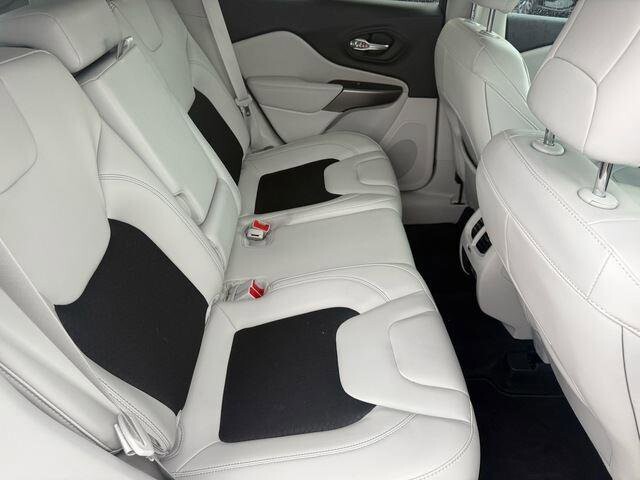 2021 Jeep Cherokee in Mesa, AZ 85212 - 18075346 62