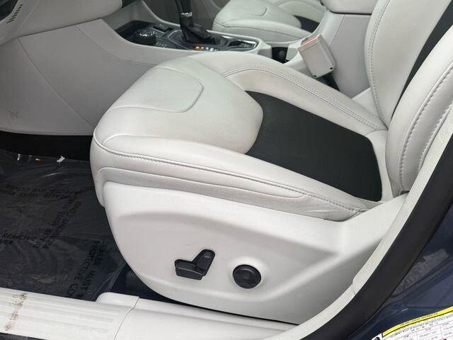 2021 Jeep Cherokee in Mesa, AZ 85212 - 18075346 15