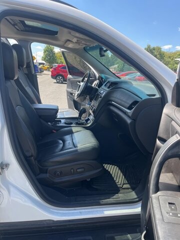 2017 Chevrolet Traverse in Winchester, VA 22602 - 18075370 19