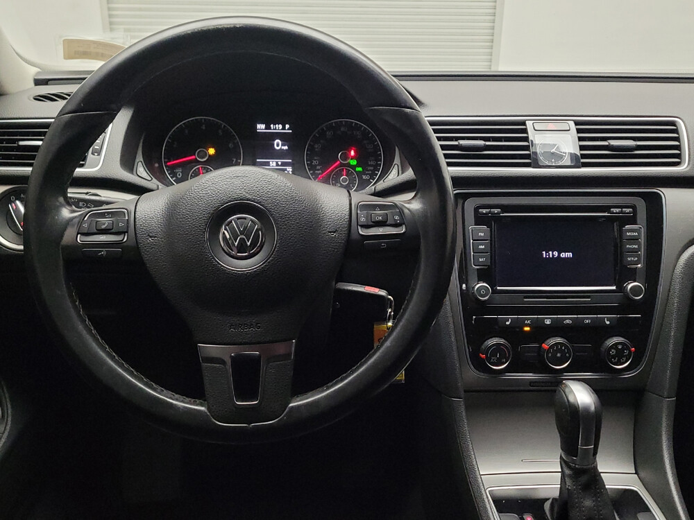 2015 Volkswagen Passat in Bakersfield, CA 93309 - 18075383 22