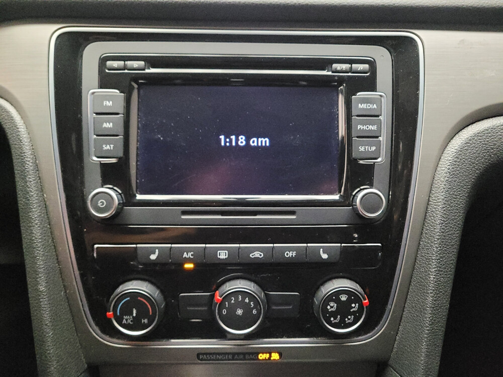 2015 Volkswagen Passat in Bakersfield, CA 93309 - 18075383 25