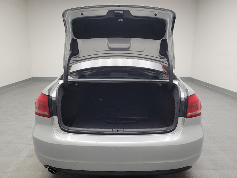 2015 Volkswagen Passat in Bakersfield, CA 93309 - 18075383 29