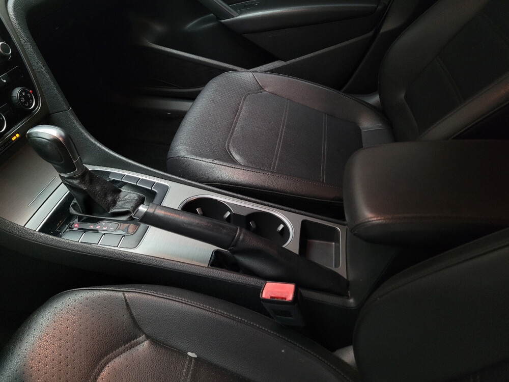 2015 Volkswagen Passat in Bakersfield, CA 93309 - 18075383 26