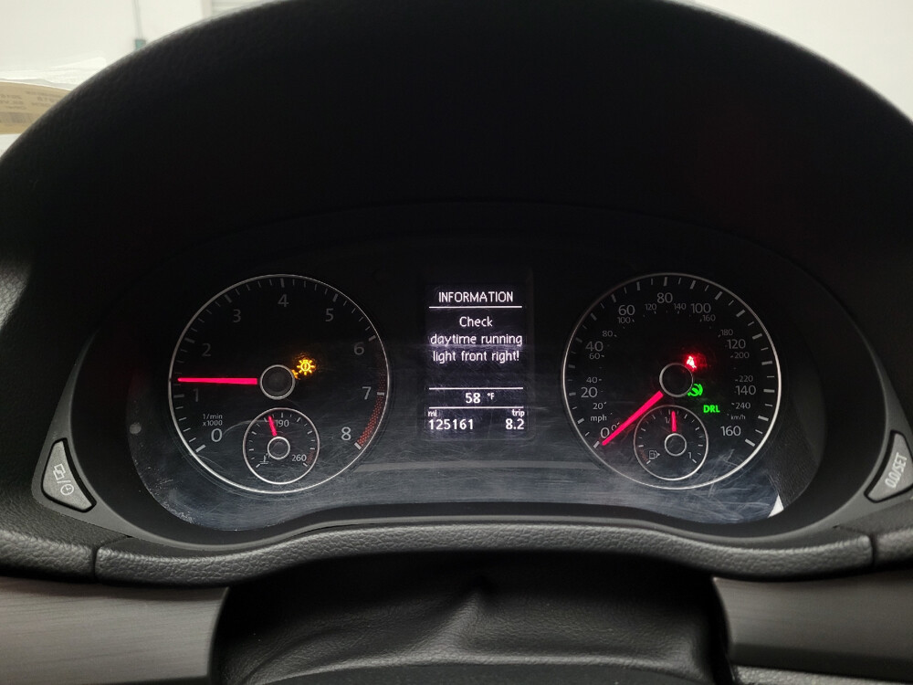 2015 Volkswagen Passat in Bakersfield, CA 93309 - 18075383 23