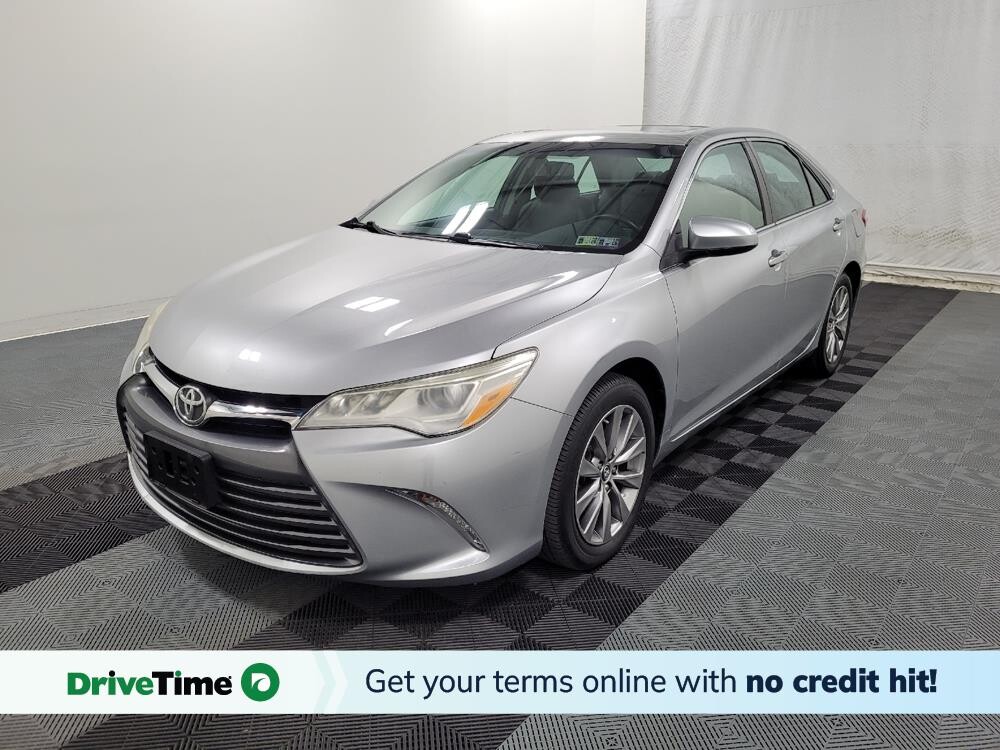 2015 Toyota Camry in Allentown, PA 18103 - 18075384