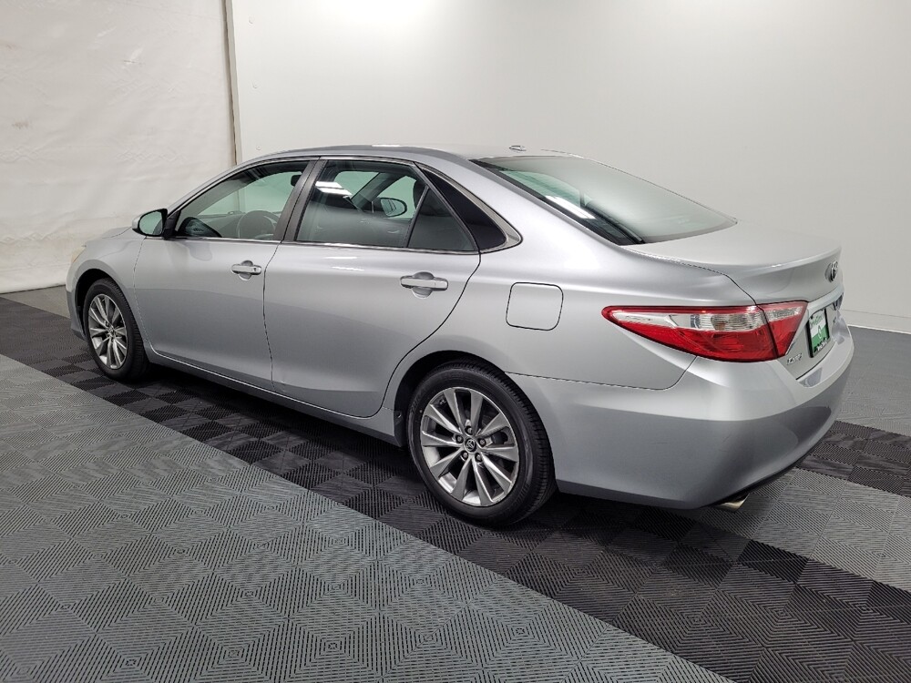 2015 Toyota Camry in Allentown, PA 18103 - 18075384 3