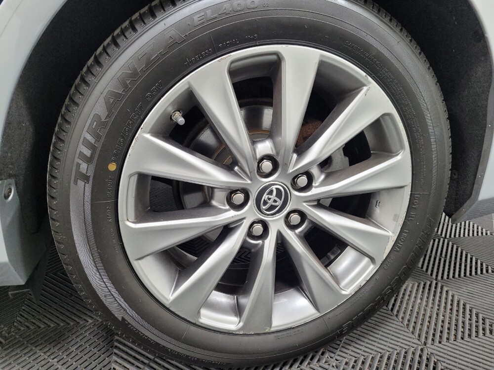 2015 Toyota Camry in Allentown, PA 18103 - 18075384 31