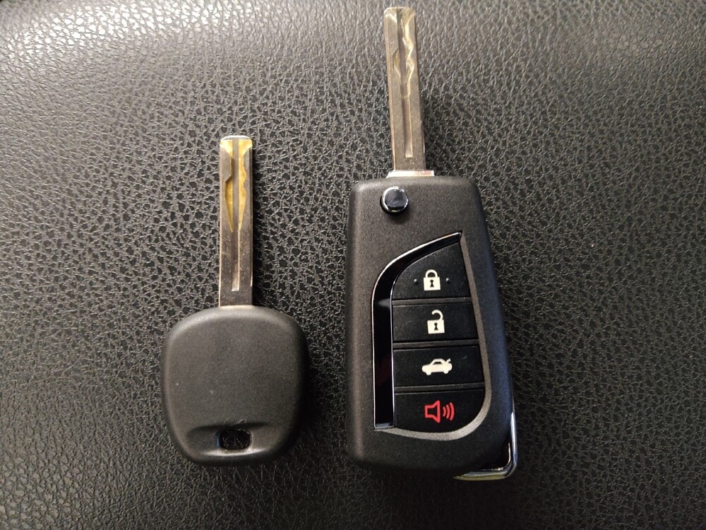 2022 Toyota Camry in Athens, GA 30606 - 18075401 32