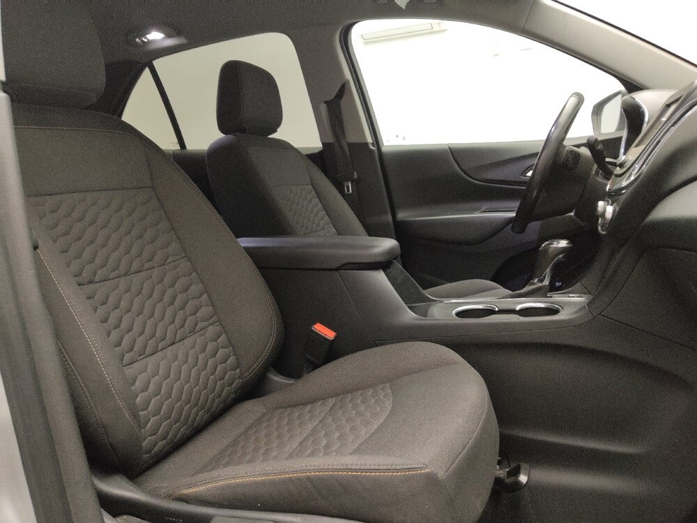 2019 Chevrolet Equinox in Arlington, TX 76011 - 18075418 21