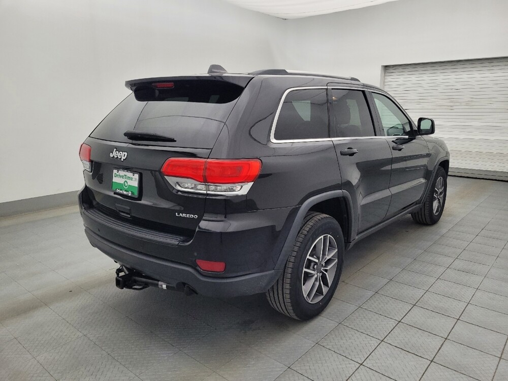 2018 Jeep Grand Cherokee in Tampa, FL 33619 - 18075446 9